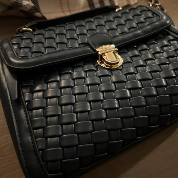 Neiman Marcus Black Tweed Vegan Leather Hand Woven Handbag - Picture 4 of 8